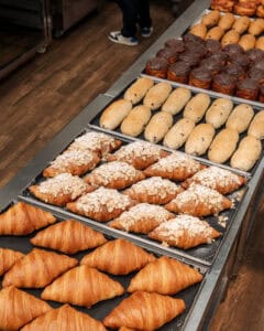 Berbagai Produk Pastry & Roti di Imah Kopi (sumber : Imah Kopi)