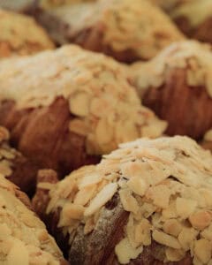 Sourdough Almond Croissant yang istimewa dari Imah Kopi