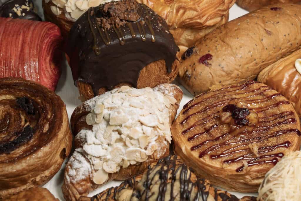 Custom Pastry Imah Kopi Solusi Fleksibel untuk Kebutuhan Bisnis Anda