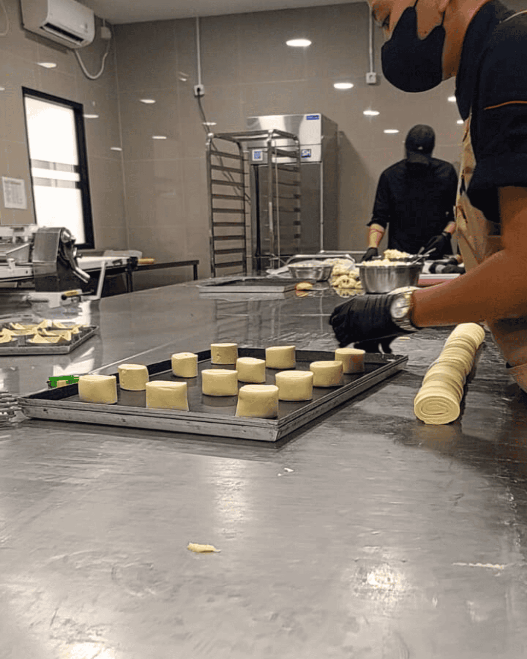 Menyusun Adonan Pastry