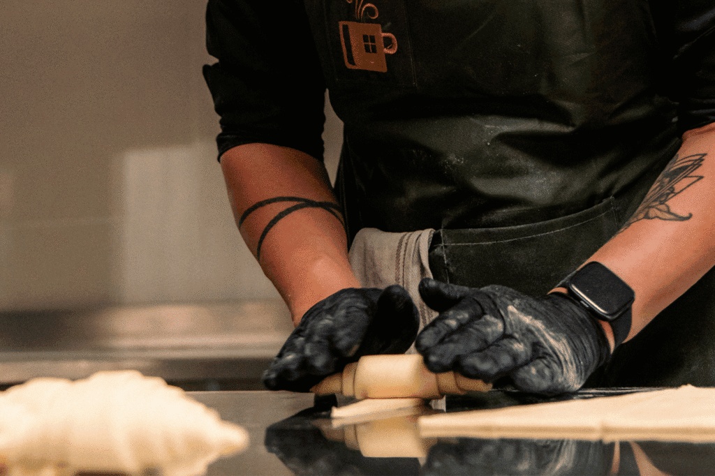 Shaping Pastry Tahap Penting di Balik Croissant Cantik