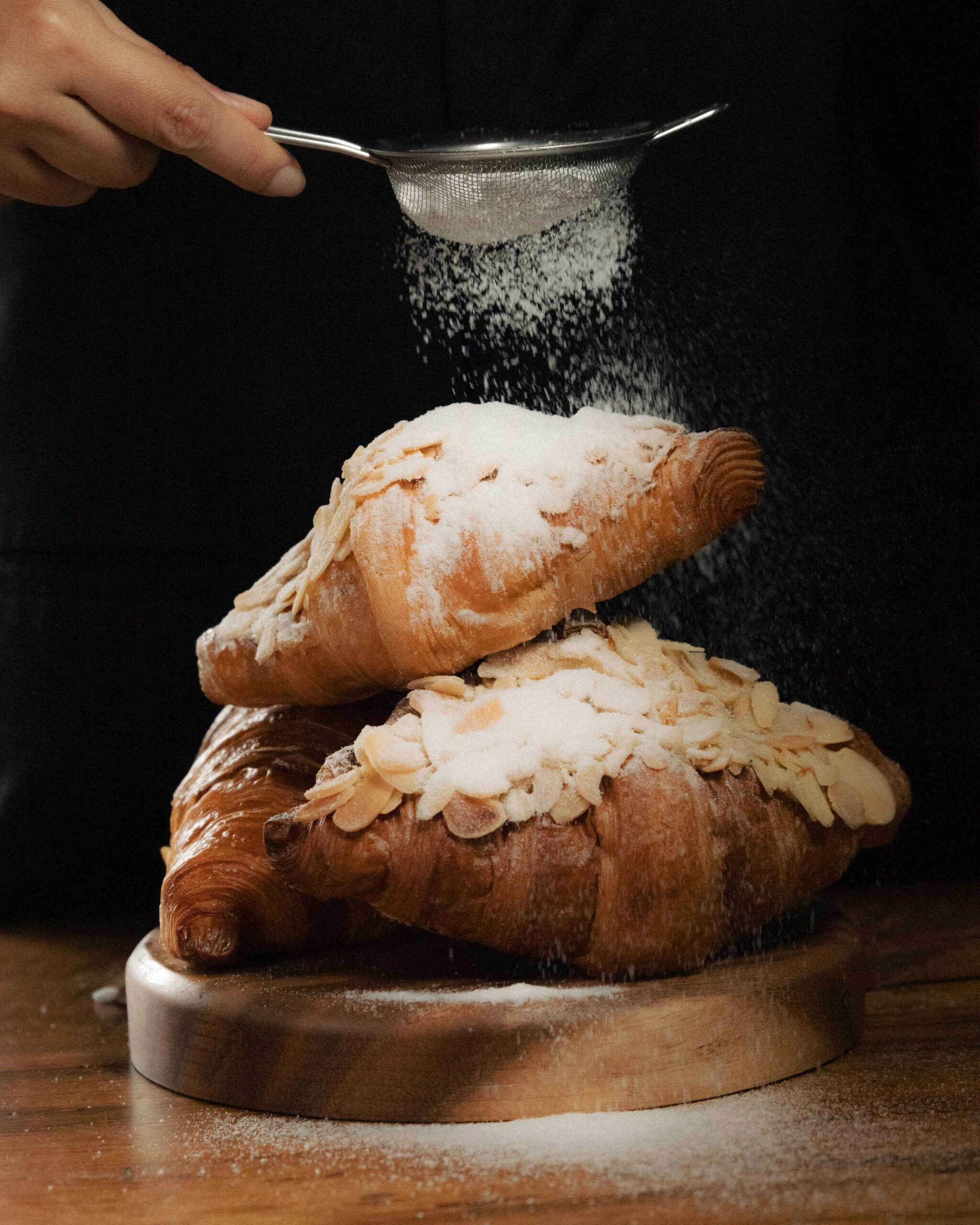 Topping Gula Almond Croissant